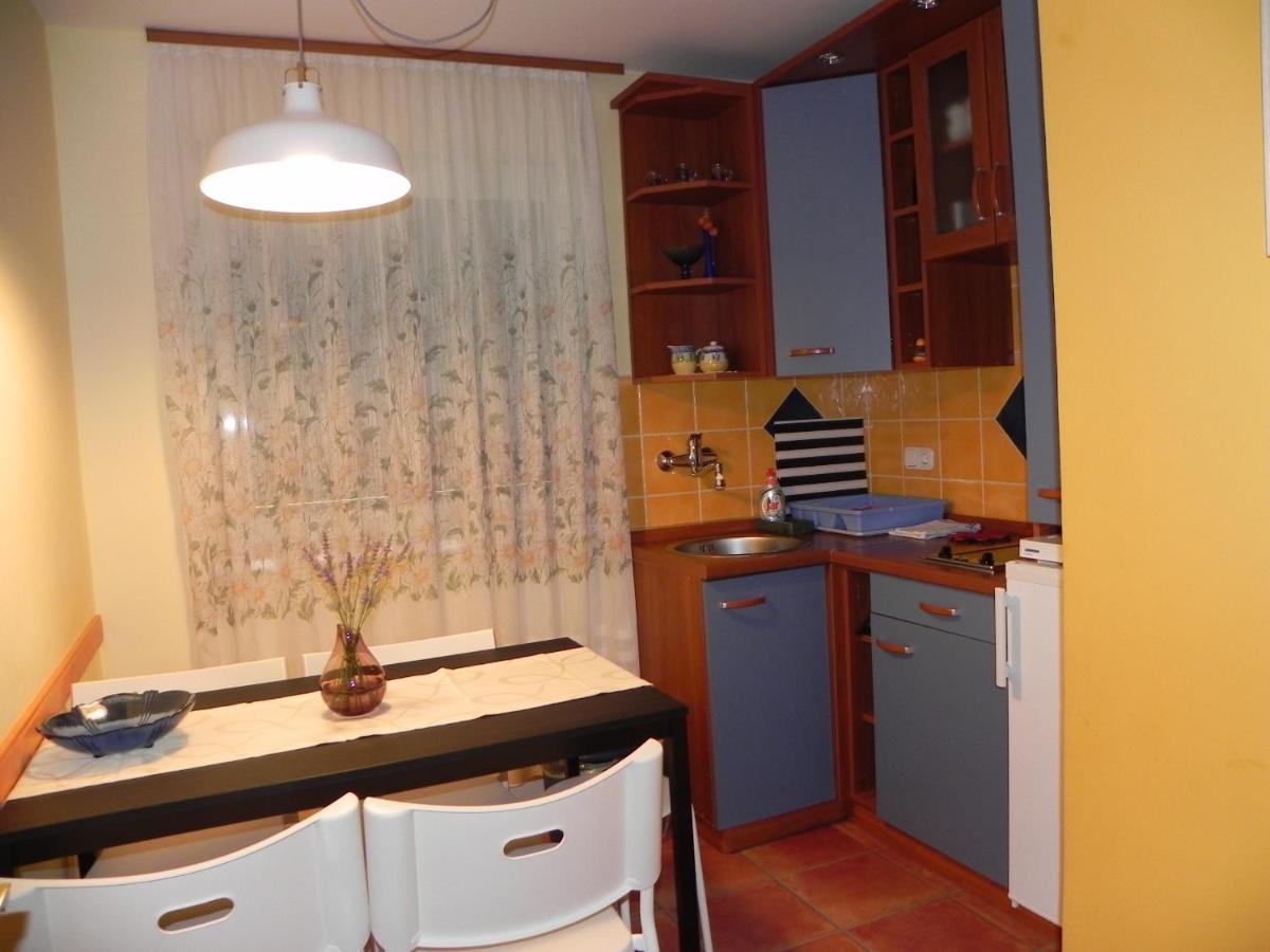 Apartments Katalenic Selce Exterior photo