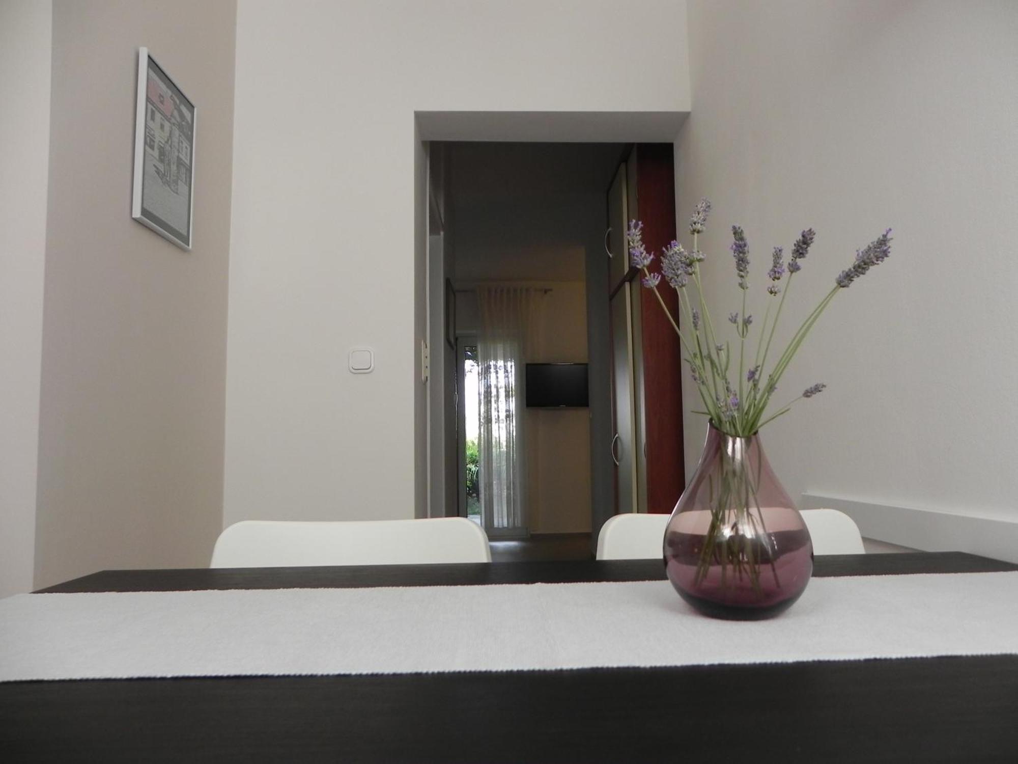 Apartments Katalenic Selce Exterior photo
