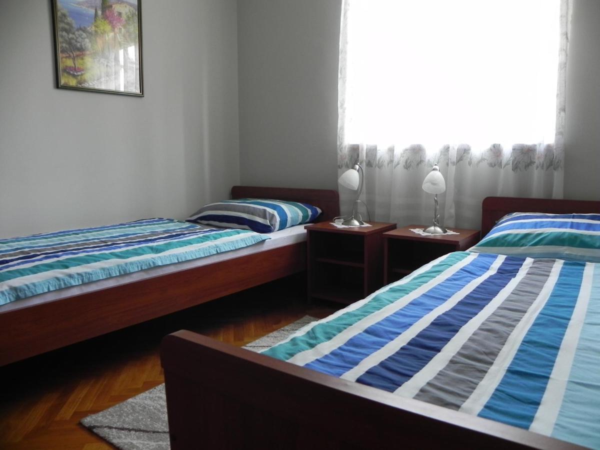 Apartments Katalenic Selce Exterior photo